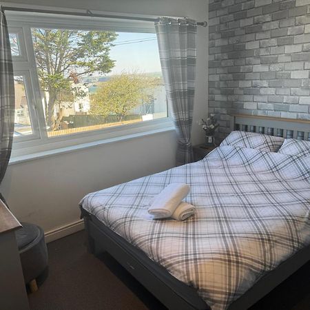 Shore Lodge New Quay Extérieur photo