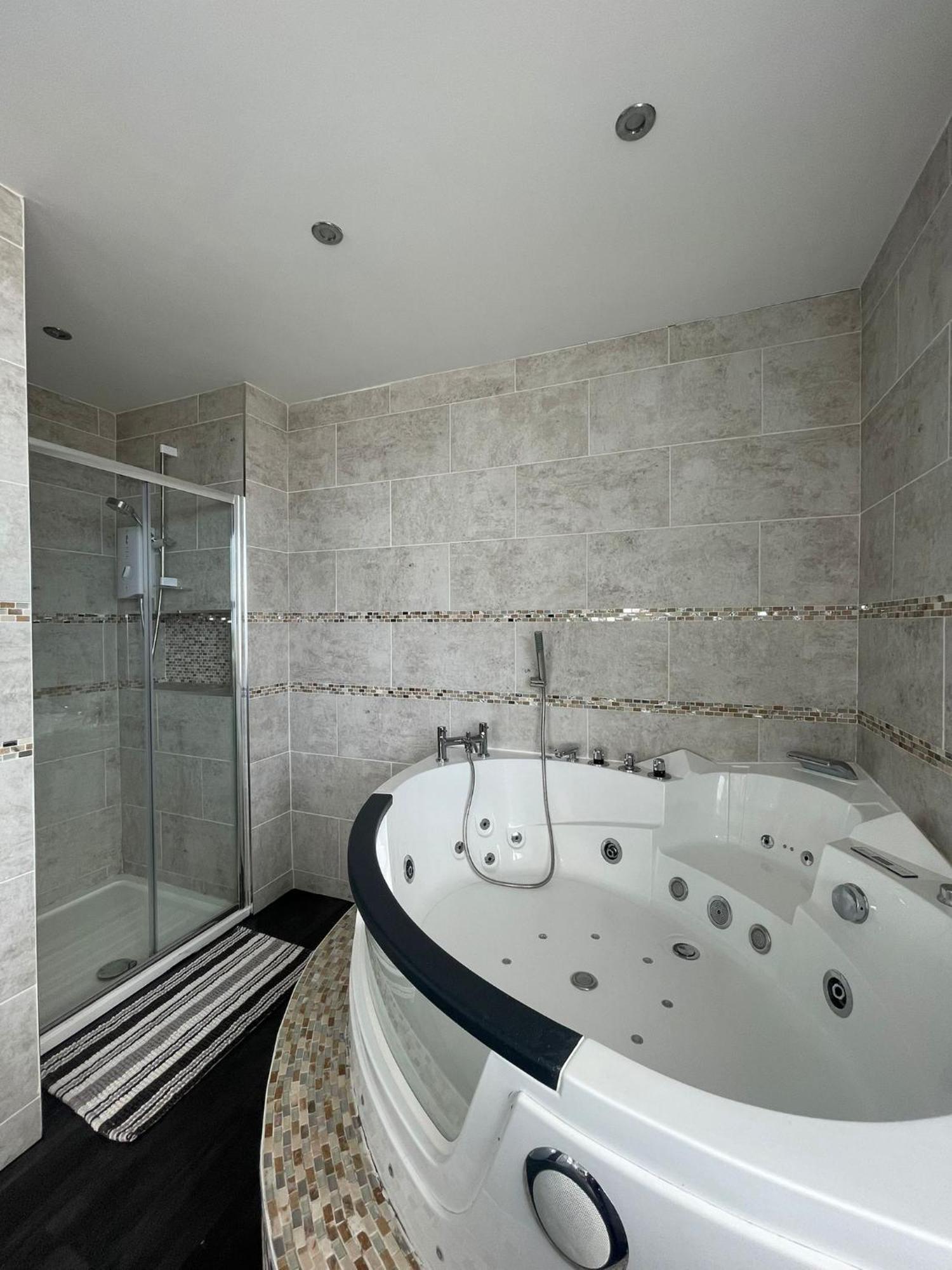 Shore Lodge New Quay Extérieur photo